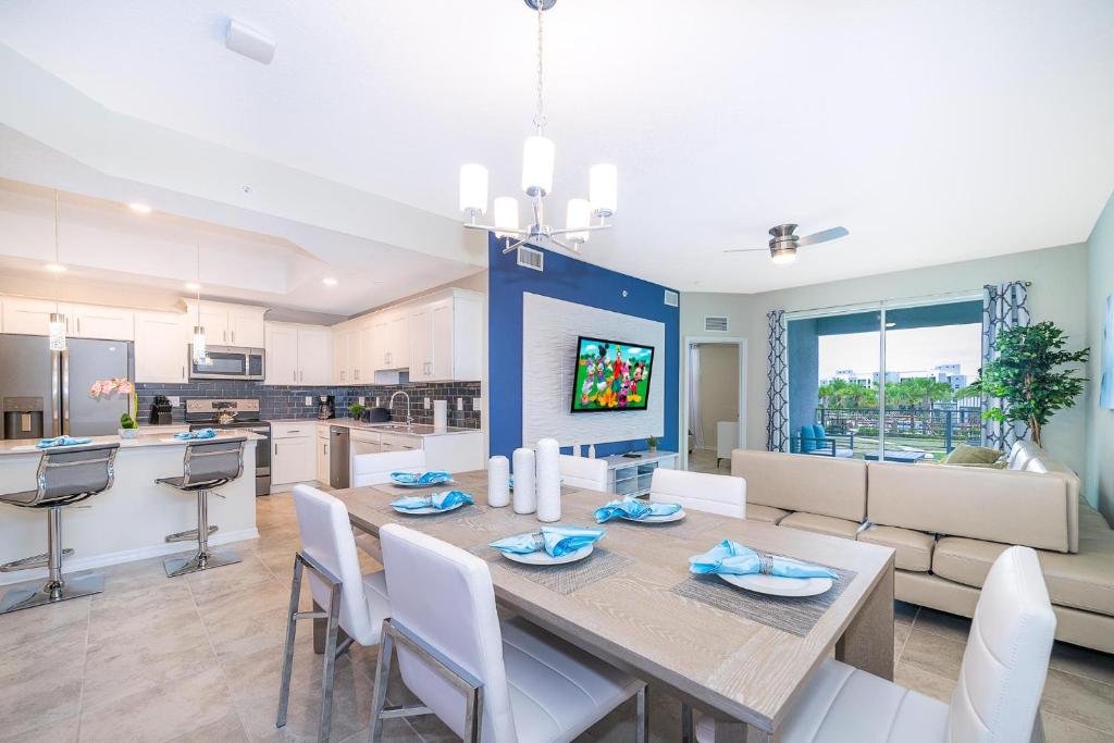 3150-208OH STOREY LAKE, CONDO 3/2 POOL VIEW image