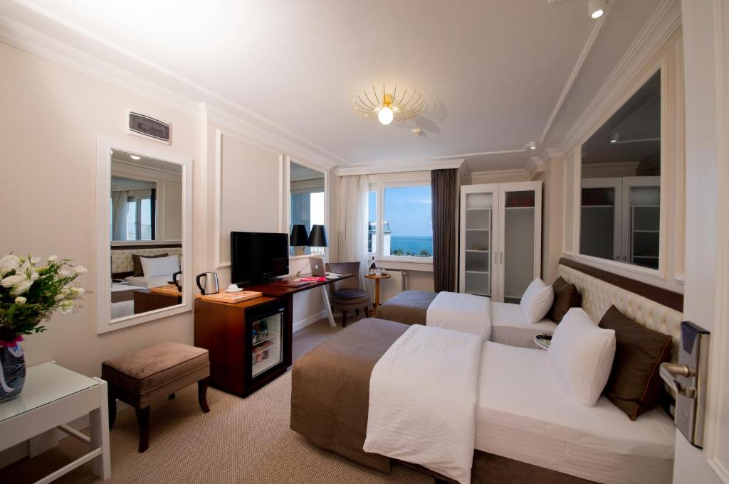 North Point Hotel photo 3
