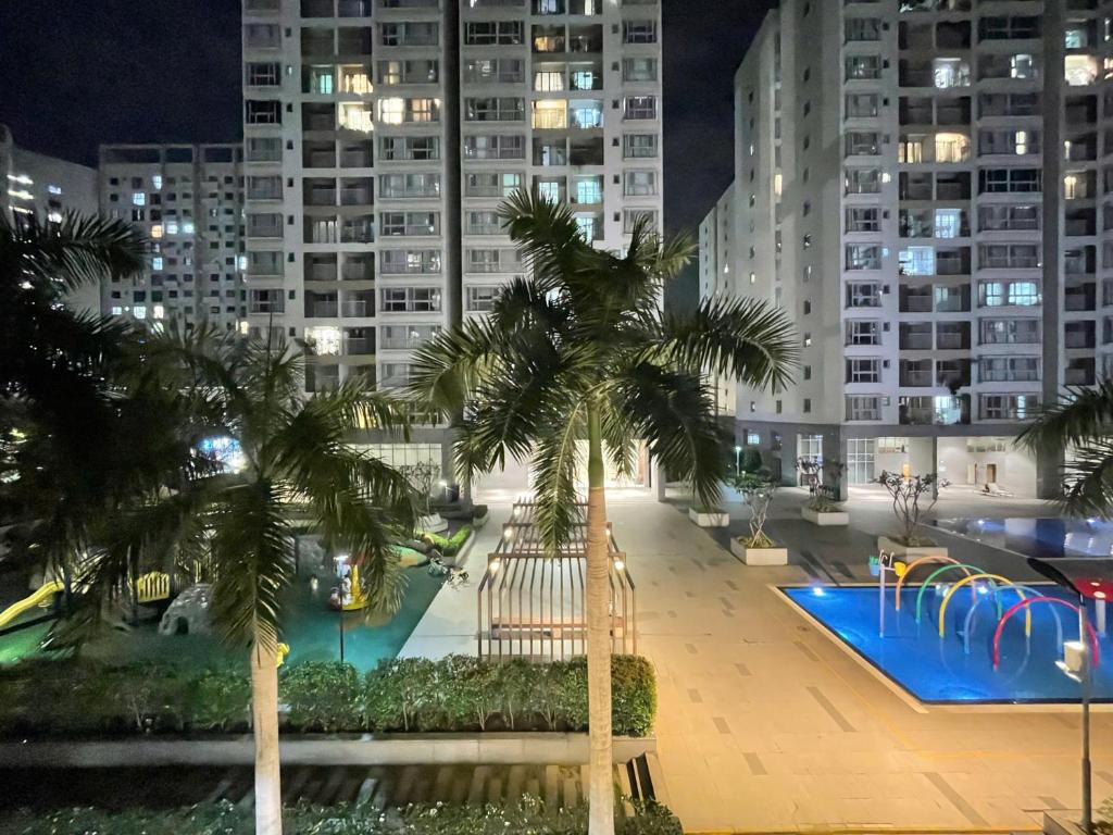 Cozy 3-BR in the center of District 7