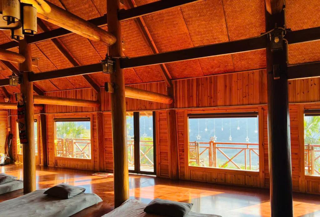 Mường Hoa Hillside Homestay