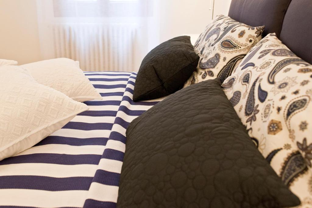 Venice Heaven Apartments Ca Matilde a stone's throw away from Campo Santo Stefano photo 3