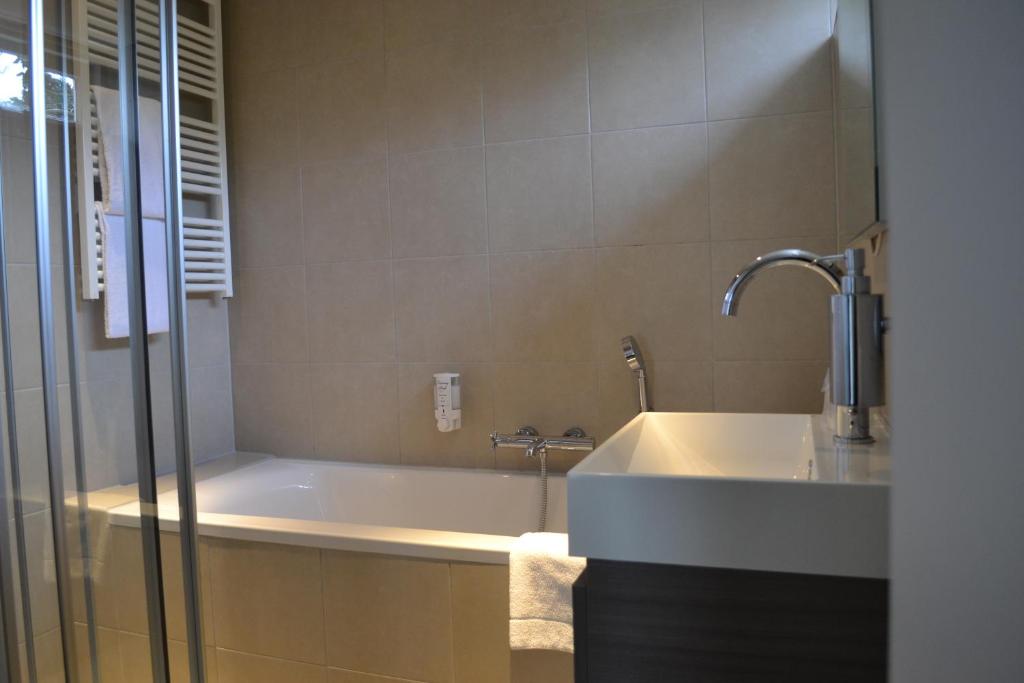Fletcher Hotel Het Veluwse Bos photo 1