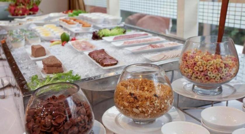 Nha Khach Quoc Hoi Ho Chi Minh