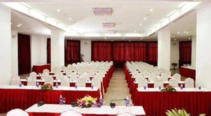 Nha Khach Quoc Hoi Ho Chi Minh