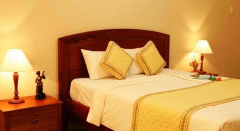 Nha Khach Quoc Hoi Ho Chi Minh