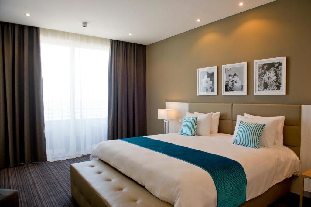 Salini Resort Room Type - Family Room with Balcony