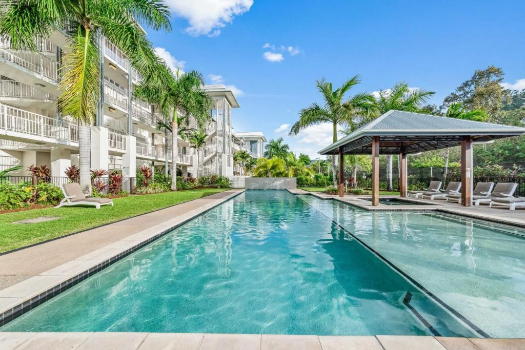 Marina Waterfront Living at Port of Airlie photo 1