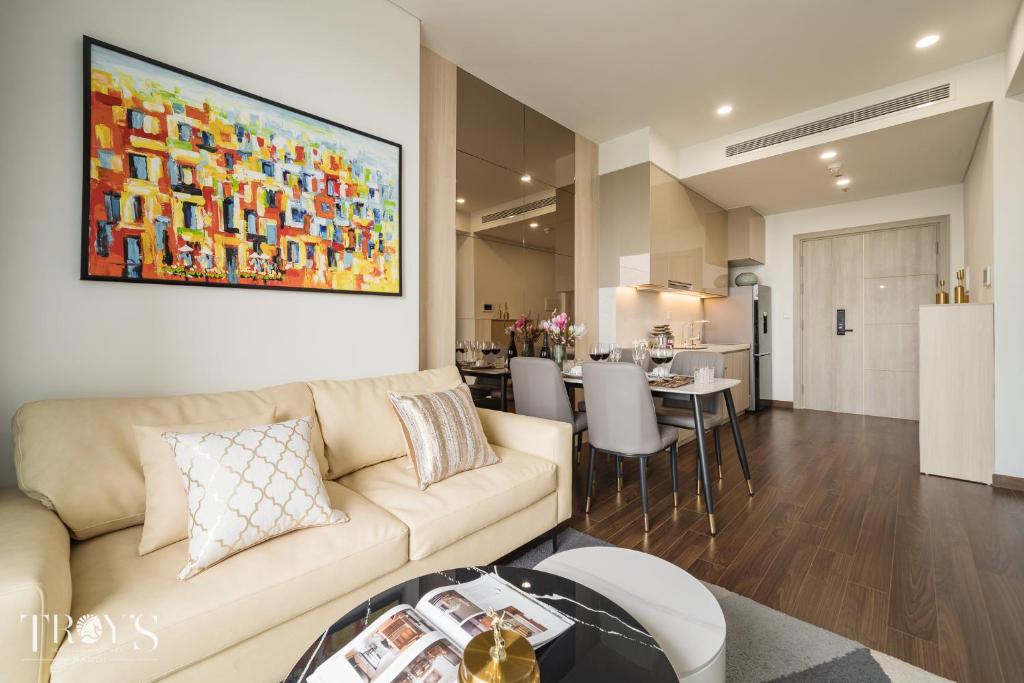 TROY HOUSE - MASTERI WEST HEIGHTS Hanoi