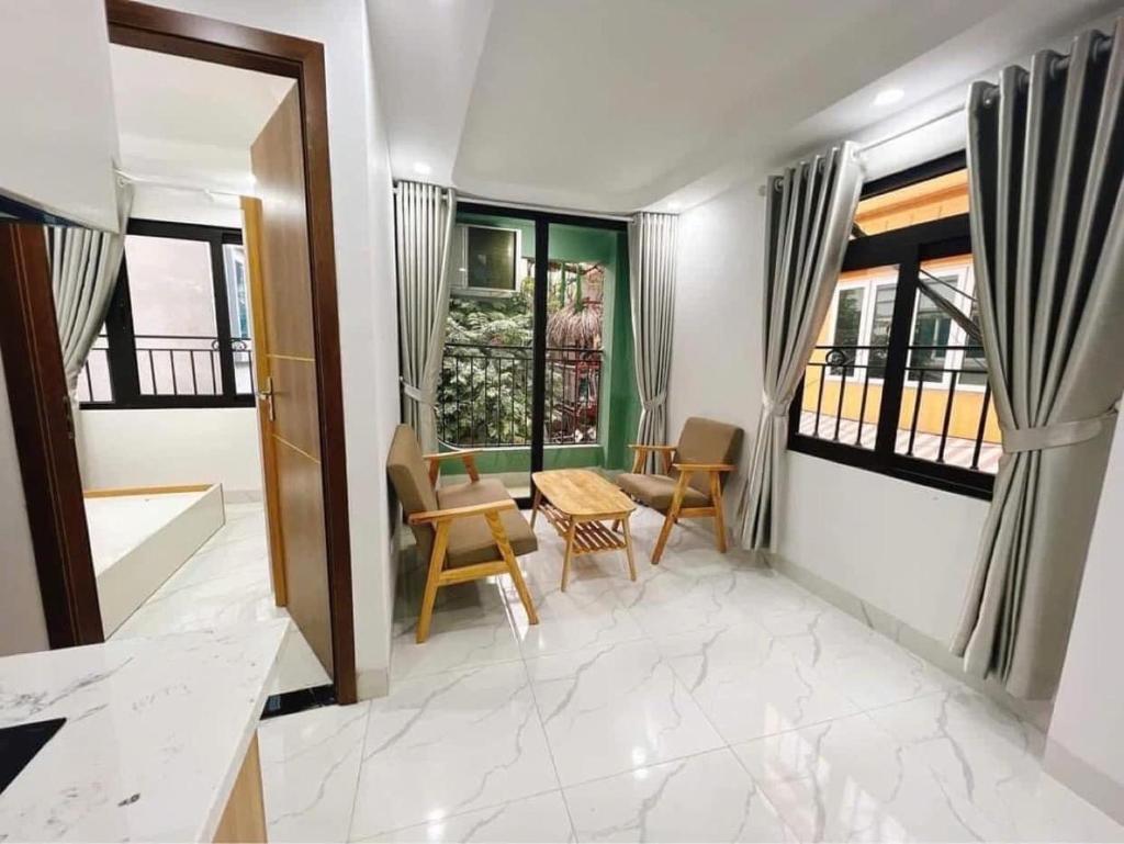 Nhà 40C Hoàng Ngân