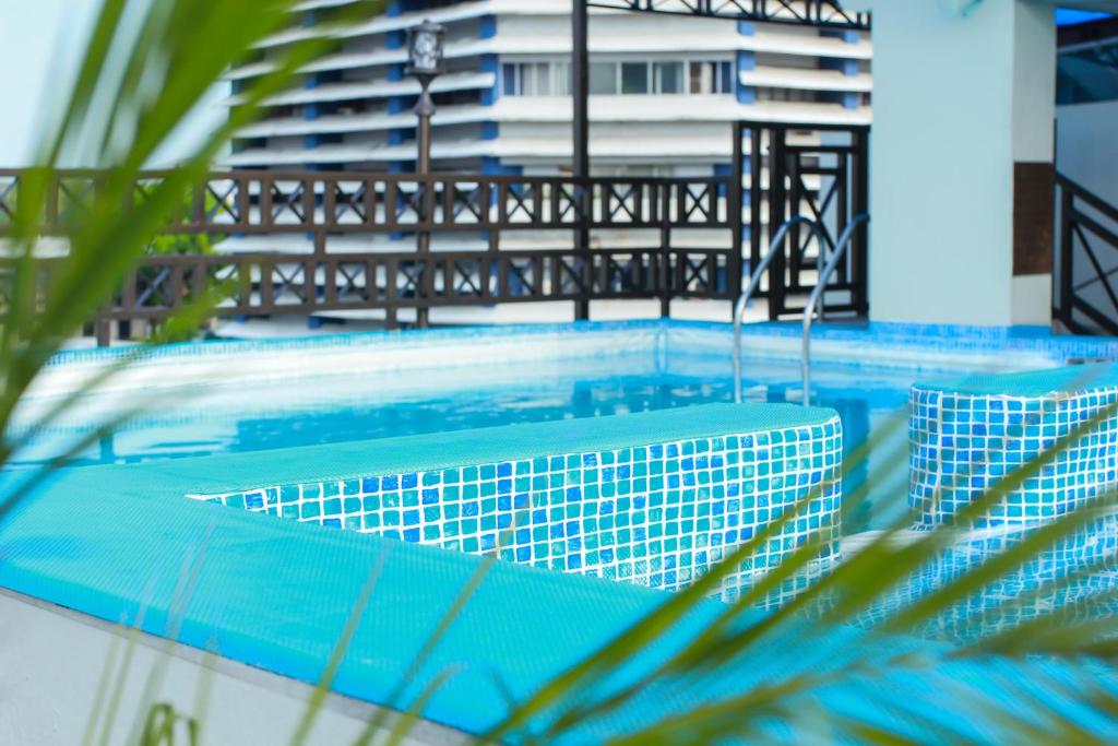 Hotel Bahía Suites photo 4