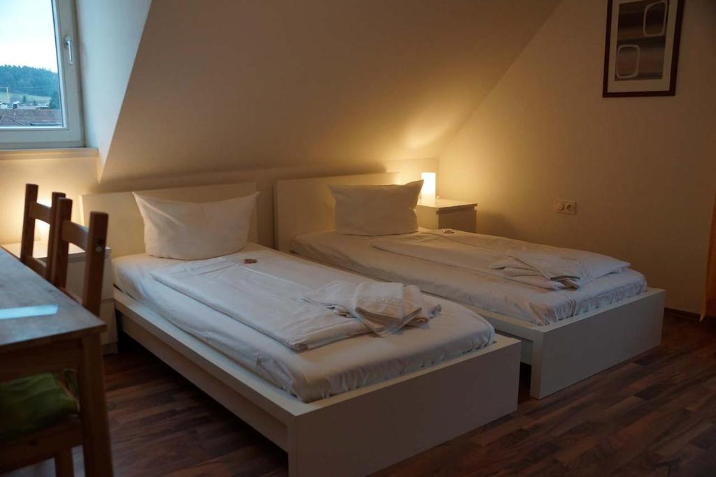 Hotel Postbauer Heng - Tap to explore photos