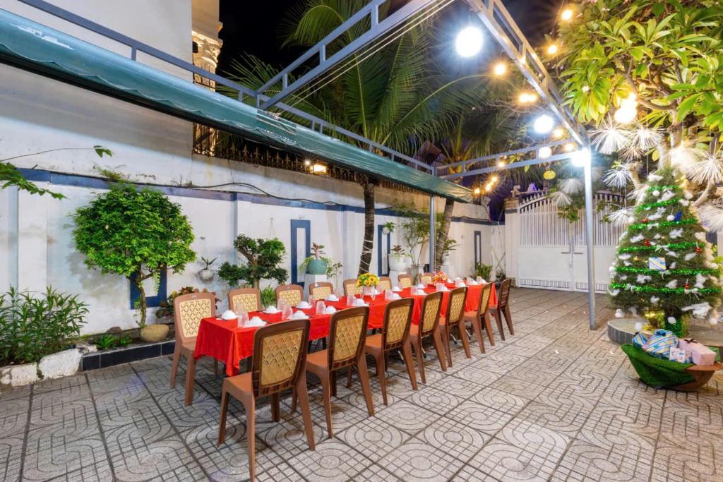 Villa hồ bơi rộng rãi Green 02 Ngay Bãi Sau