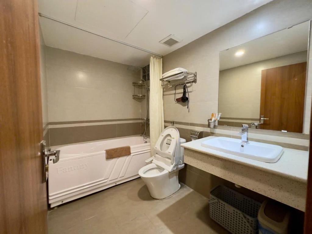 NINE HOUSING Dao Tan