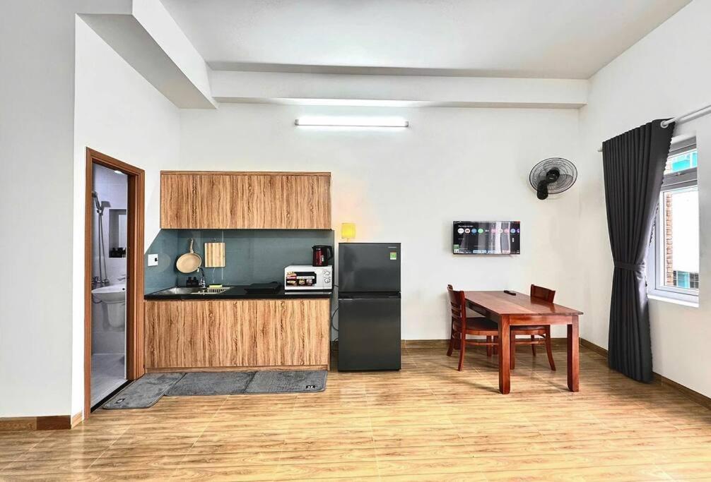 Ami Foreign Center Da Nang 3 - Large Balcony, New Interior, Many Windows, Cozy, Quite