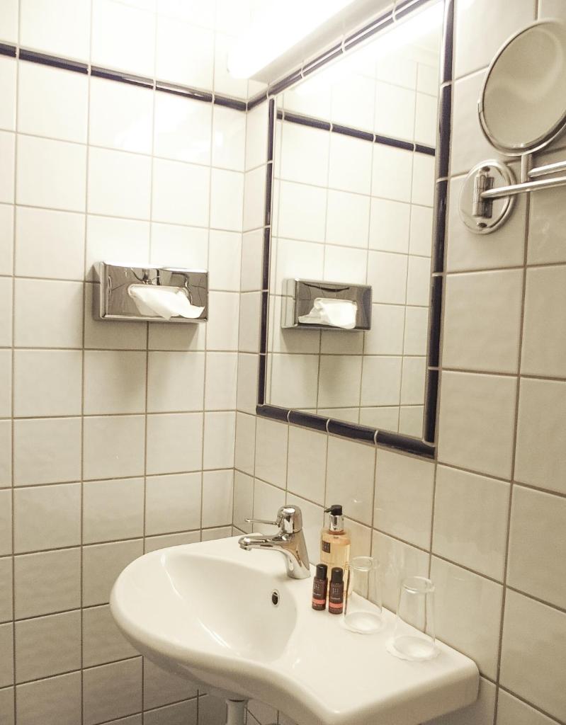 Двухместный (Стандартный двухместный номер с 1 кроватью), Hotel Esplanade; Sure Hotel Collection by Best Western