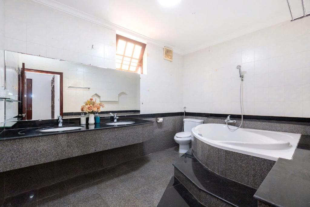 Biệt Thự Sân Vườn C31 Hồ Quý Ly, thành phố Vũng Tàu