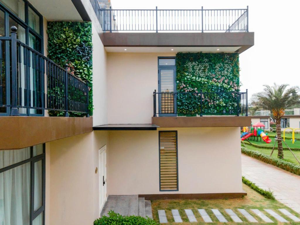 Trà Cổ Luxury Hotel & Resort