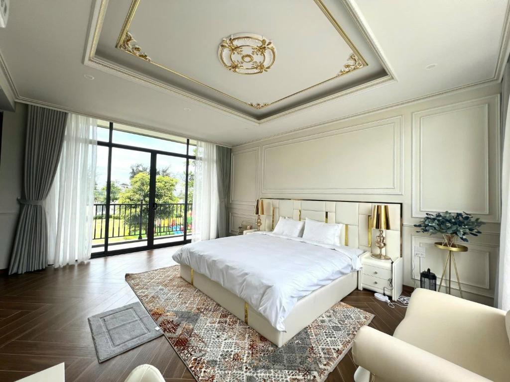 Trà Cổ Luxury Hotel & Resort