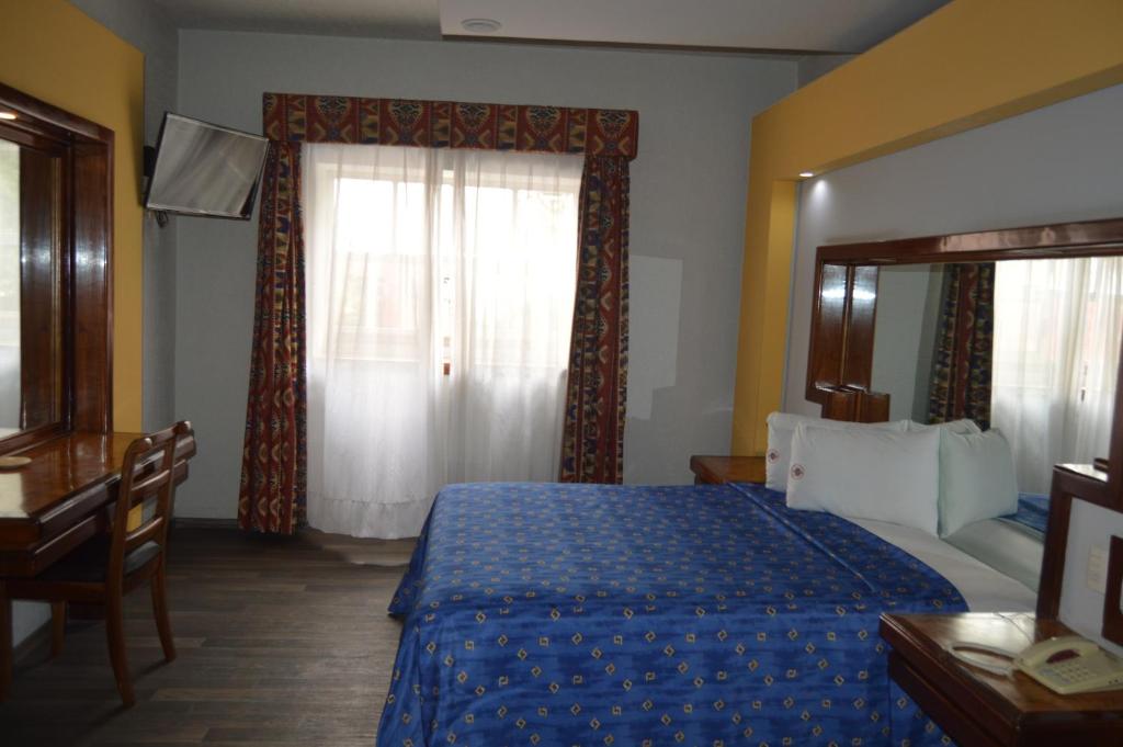 Двухместный (Номер с кроватью размера «queen-size»), Hotel Mina