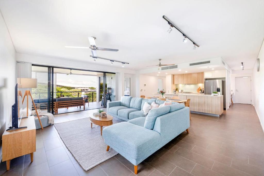 Waterfront Bliss - Explore Darwin's Premier Location photo 1