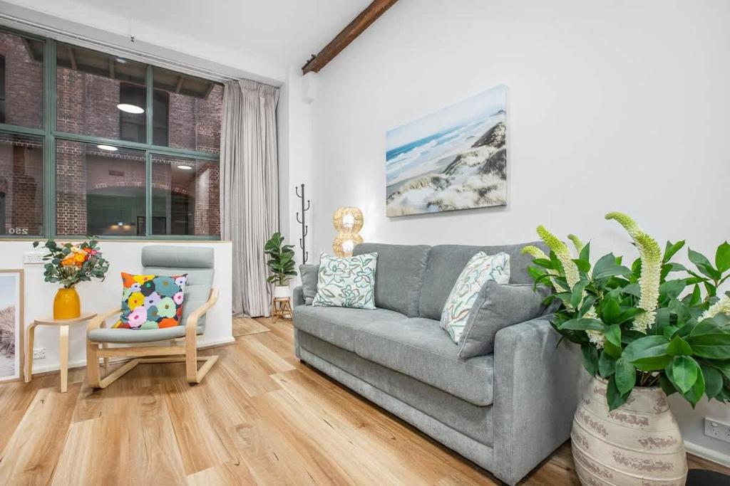 Luxe suite in Darling Harbour with pool, sauna & gym - ICC 300m photo 3