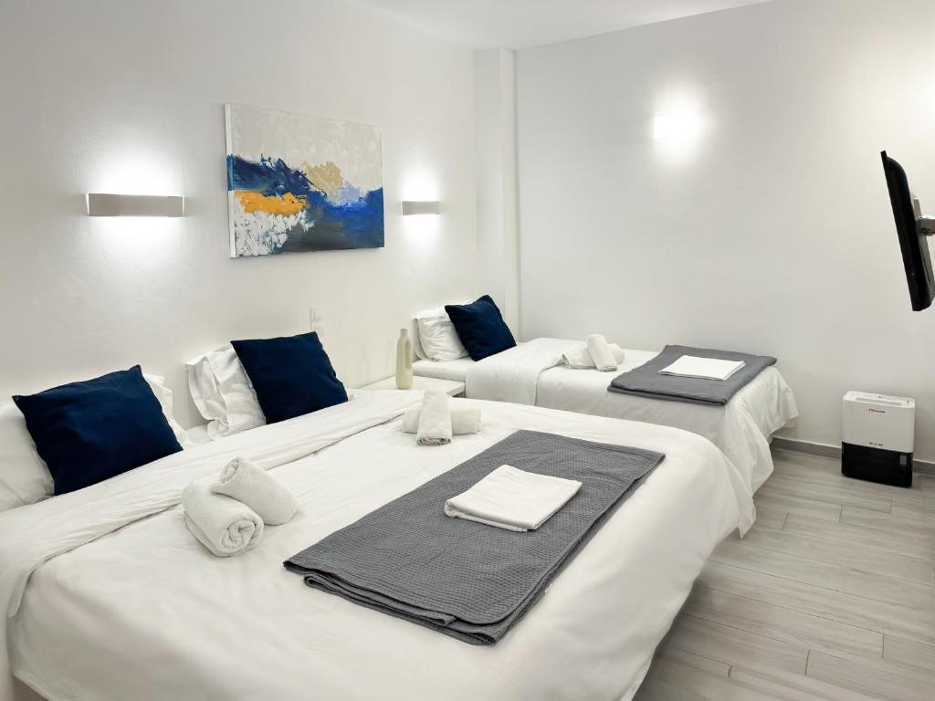 Central Suites Aegina 4, Attica