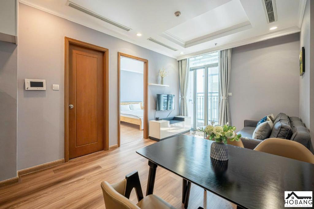 VINHOMES HOBANG Luxury