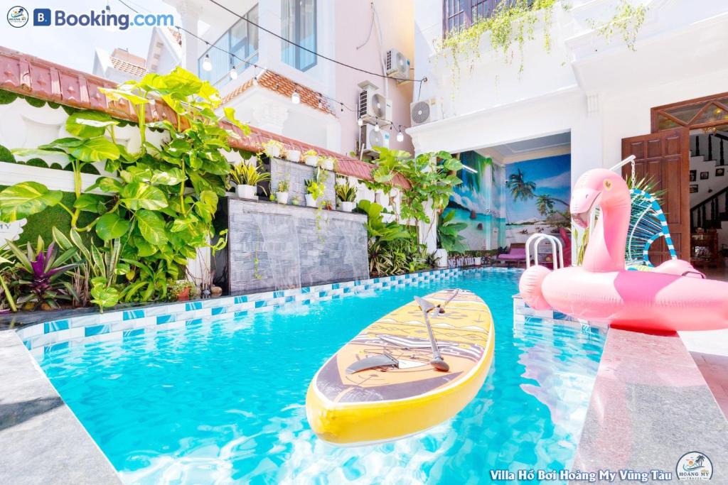 Biệt Thự VÕ THỊ SÁU Free XE MÁY và PHAO BƠI