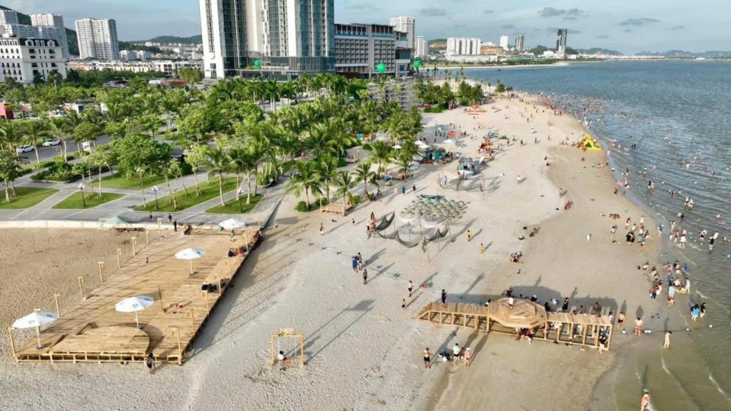 Villa The Harbor Bay 260 - 261 gồm 2 căn villa 7 phòng ngủ ở Hạ Long