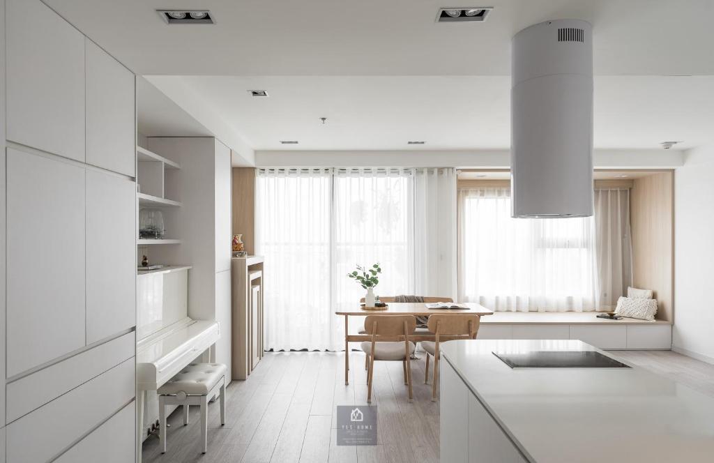 Brown Wood Studio-Jacuzzi Pool-Laundry