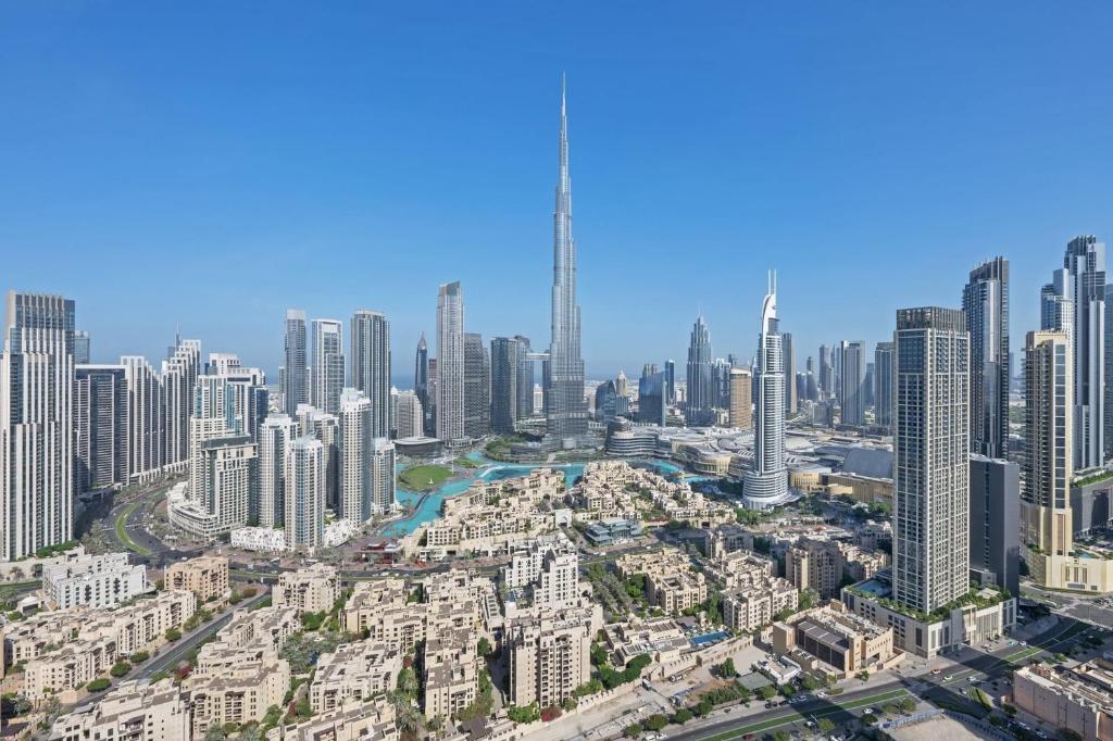 2 Bedrooms with Iconic Burj Khalifa Views Stay photo 1