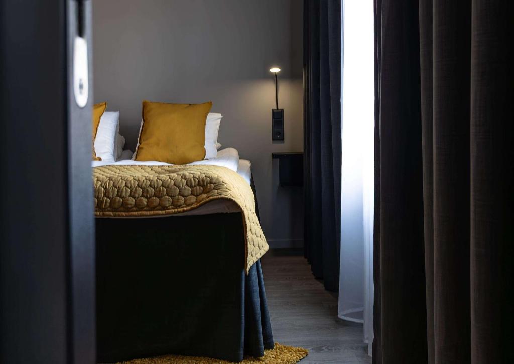 Best Western Hotel Arctic Eden Room Type - Family King Suite with Sofa Bed