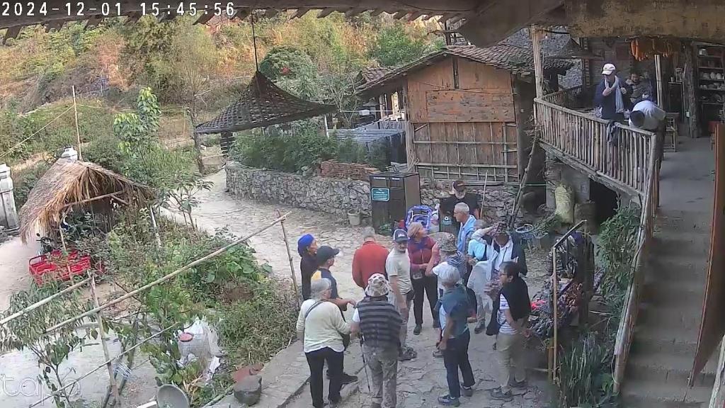 Quang Thuận Bản Giốc Homestay