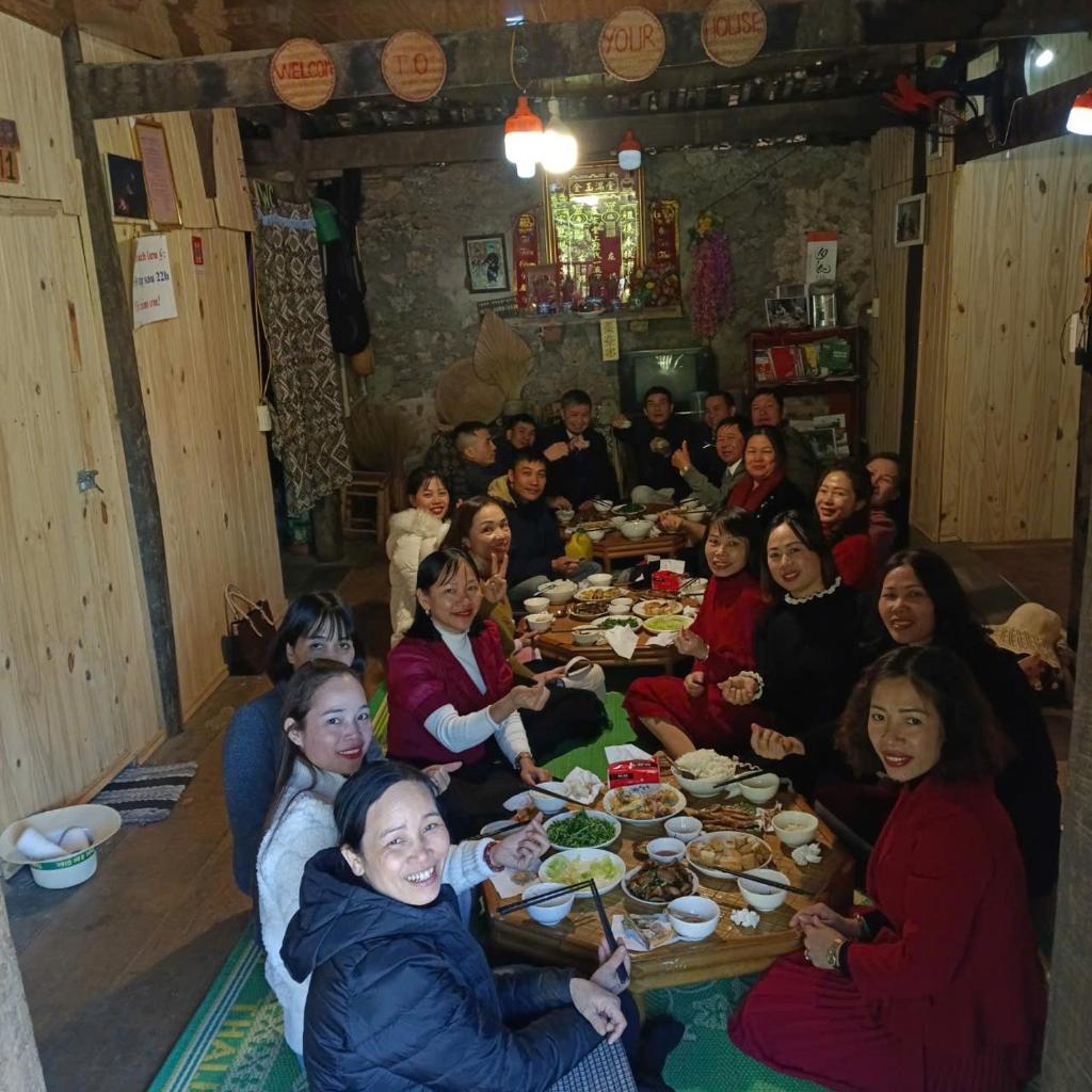 Quang Thuận Bản Giốc Homestay