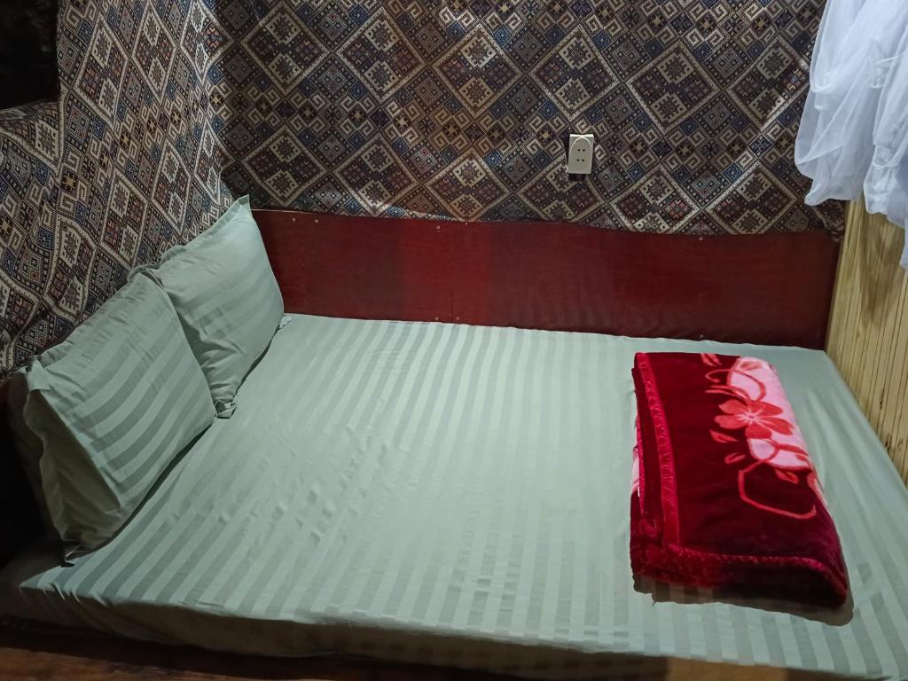 Quang Thuận Bản Giốc Homestay