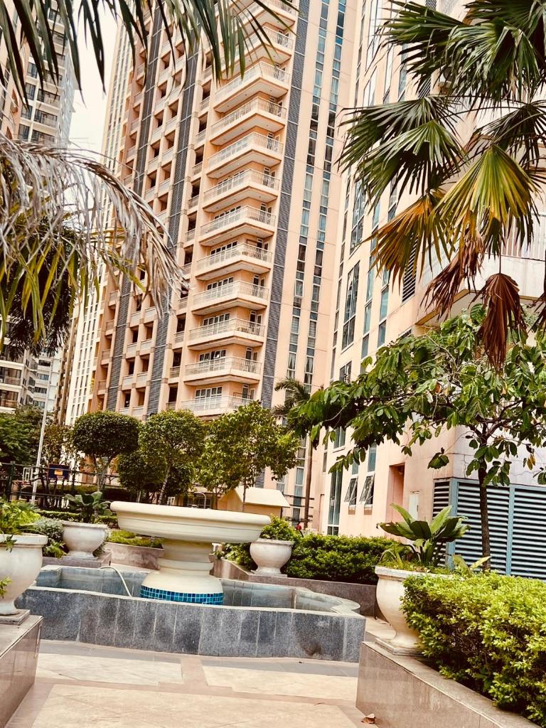 Venetian Haven BGC Venice Grand Canal Apart ment, 3 Bedrooms, 1 helpers room,for Max 7 Guests, Dasmarinas