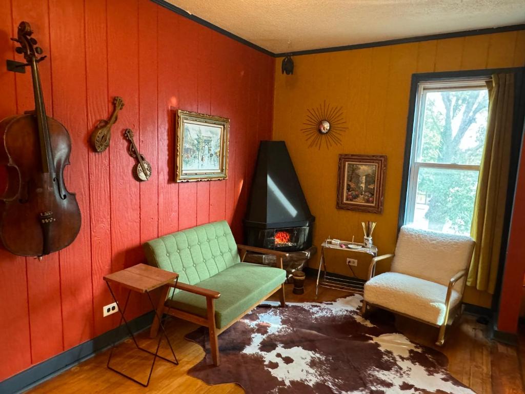 Mid-Century Dream Home image