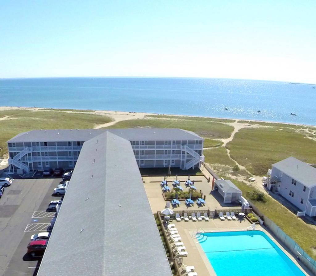 Sandcastle Resort photo 3