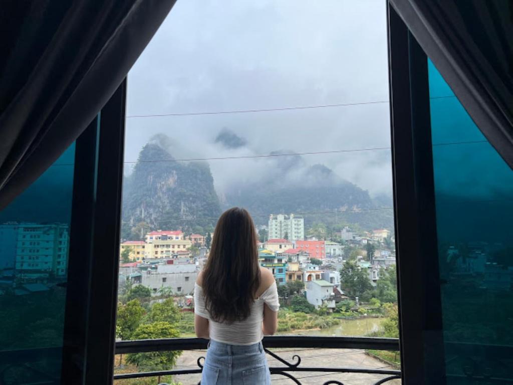 Kiên Bin Đồng Văn Hotel