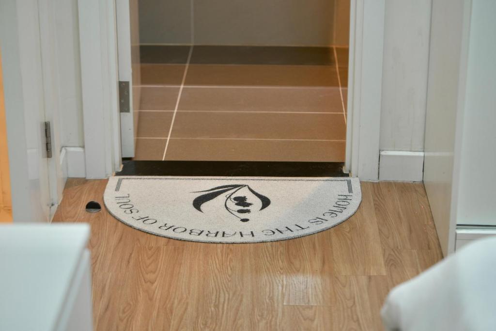 ALOHA Homeplay Tay Ho - Shared APT