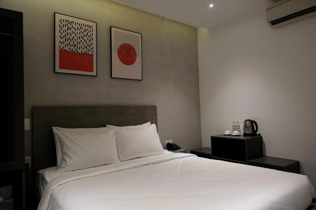 The Daily Stay Hotel