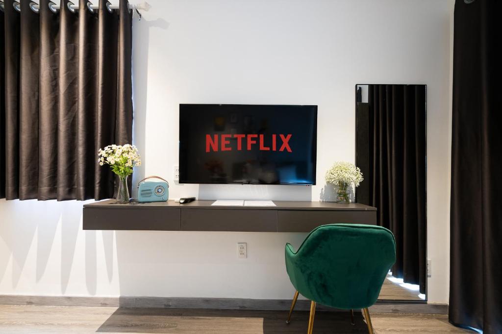 The Daily Stay Hotel