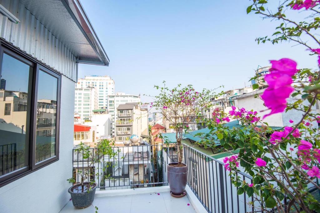 Luxe Paradise Residence 535 Kim Ma