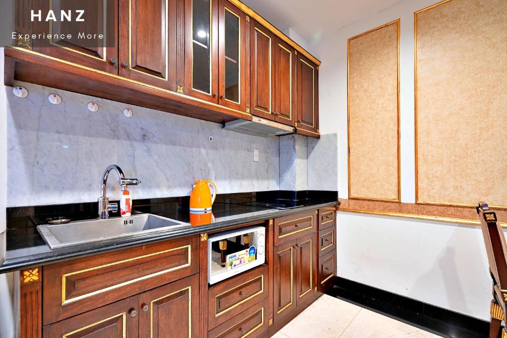 HANZ 345 Business Suite Grand Residence