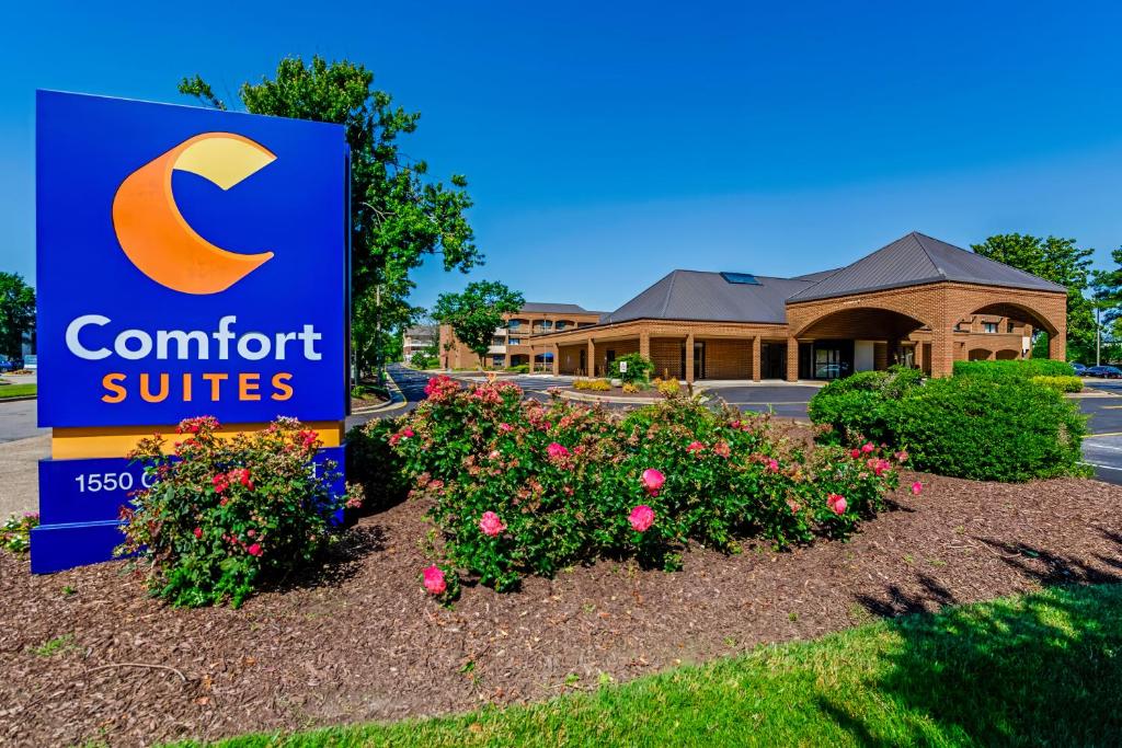 Comfort Suites Chesapeake - Norfolk image