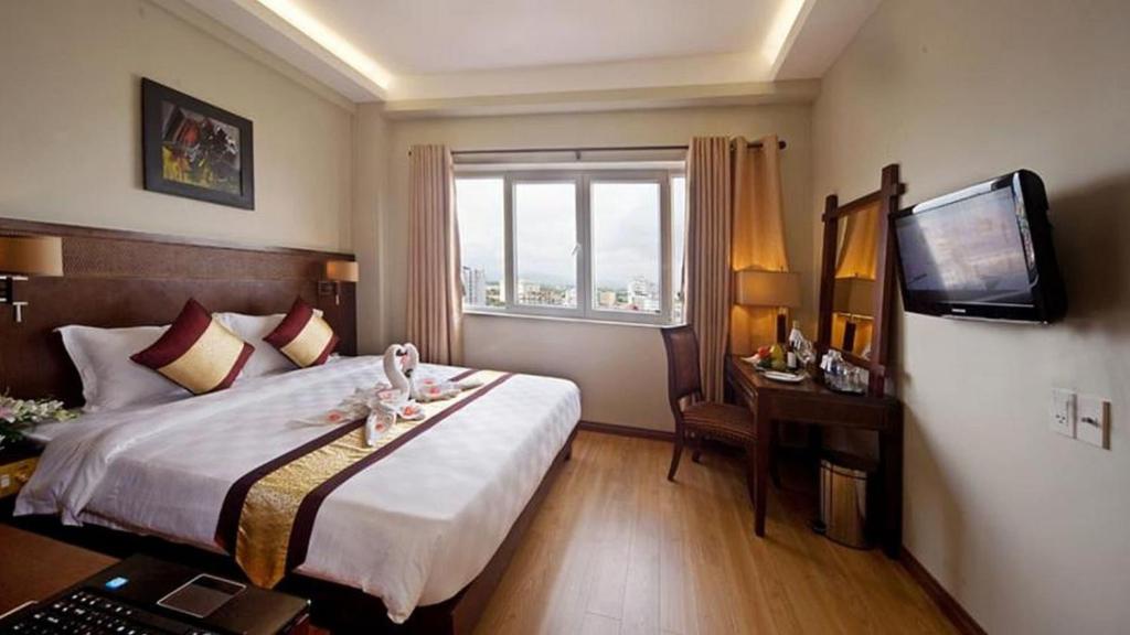 Gold Hotel Huế