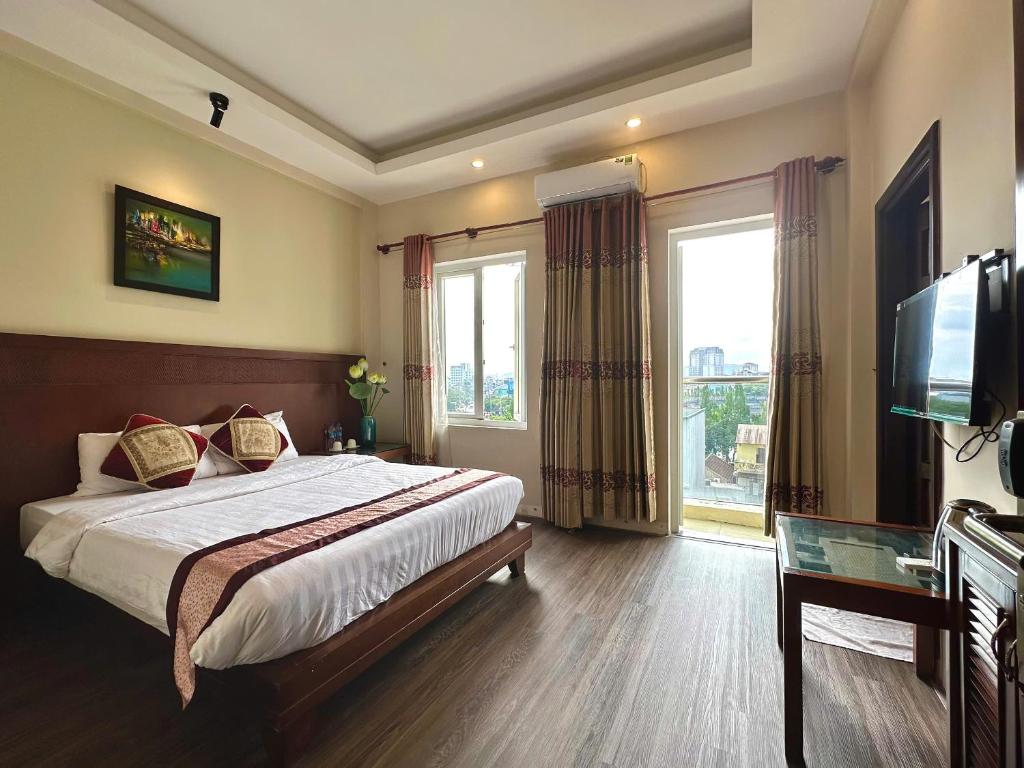 Gold Hotel Huế