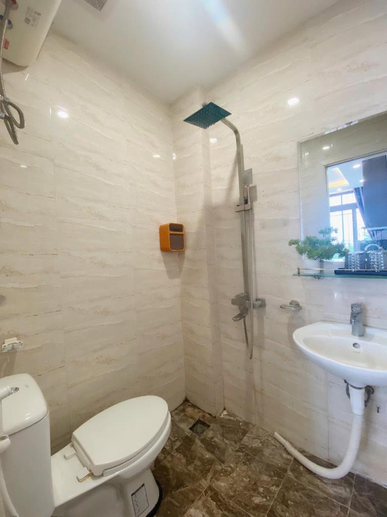 Michi House Chương Dương Độ, đị bộ 500m đến hồ Hoàn Kiếm