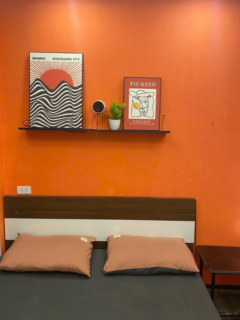 Michi House Chương Dương Độ, đị bộ 500m đến hồ Hoàn Kiếm
