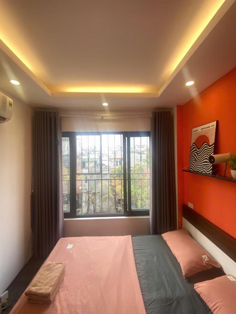 Michi House Chương Dương Độ, đị bộ 500m đến hồ Hoàn Kiếm